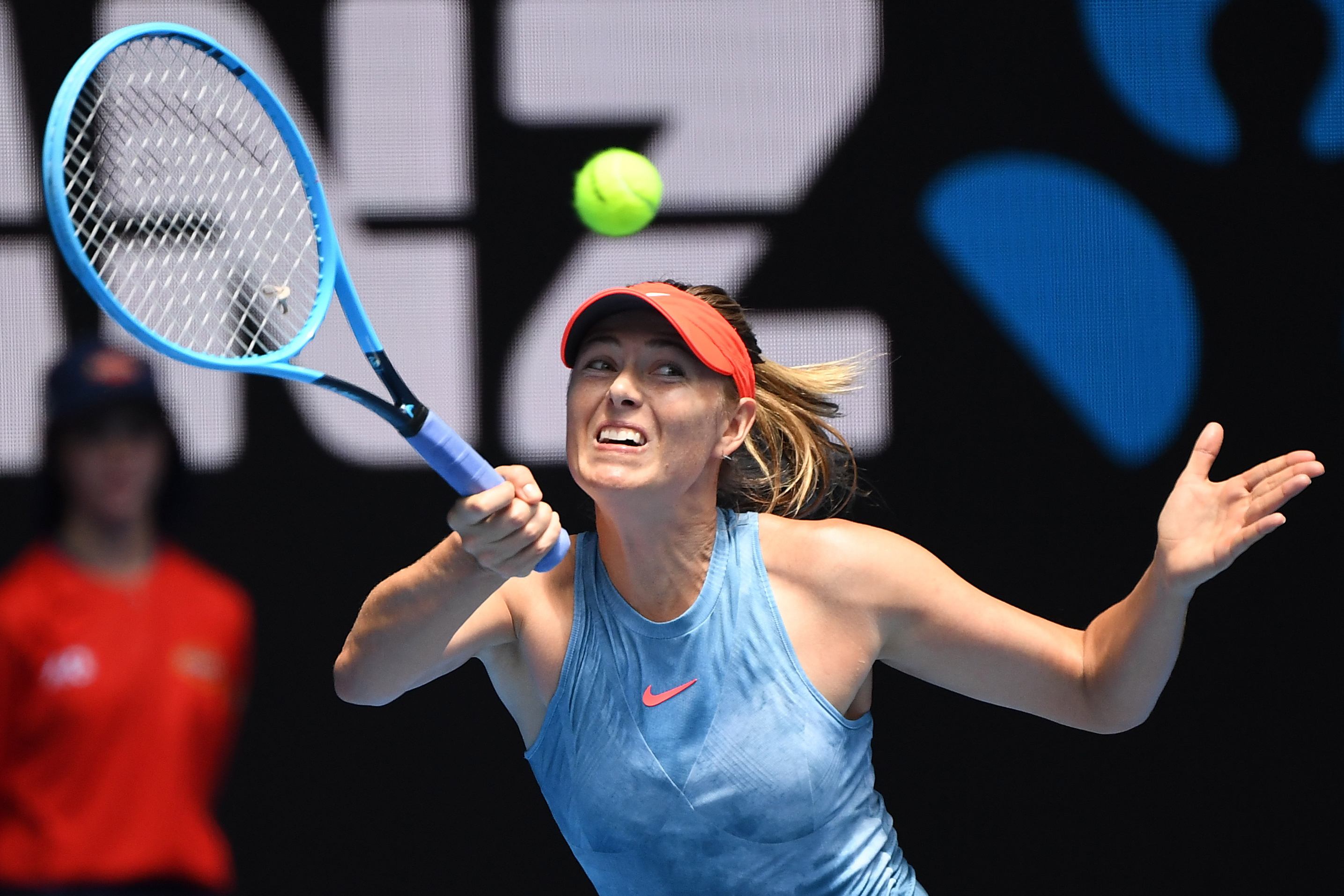 亚博-包含莎拉波娃回归赛场，爆冷首场状态亮眼，德国队观众沸腾！的词条