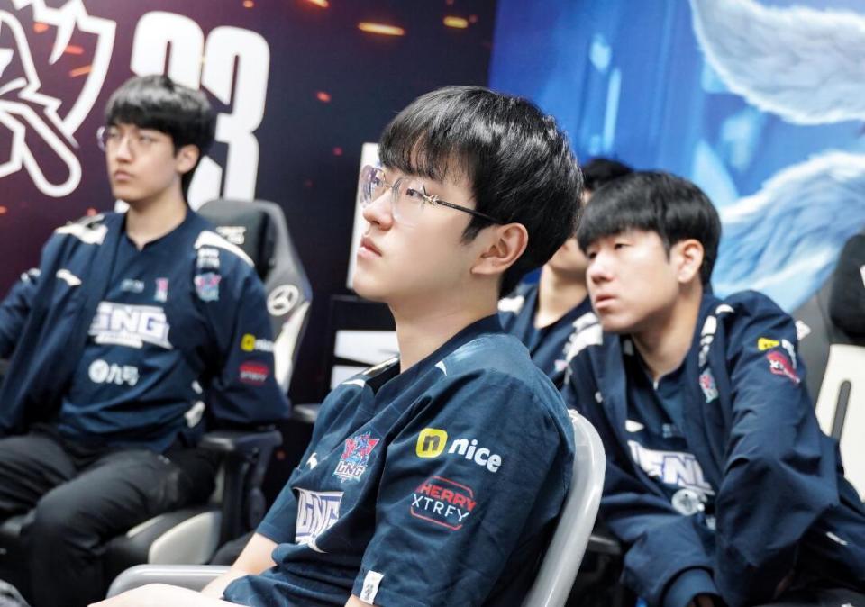 亚博-包含Scout新星挺进下一轮表现惊艳，C9未来可期！的词条